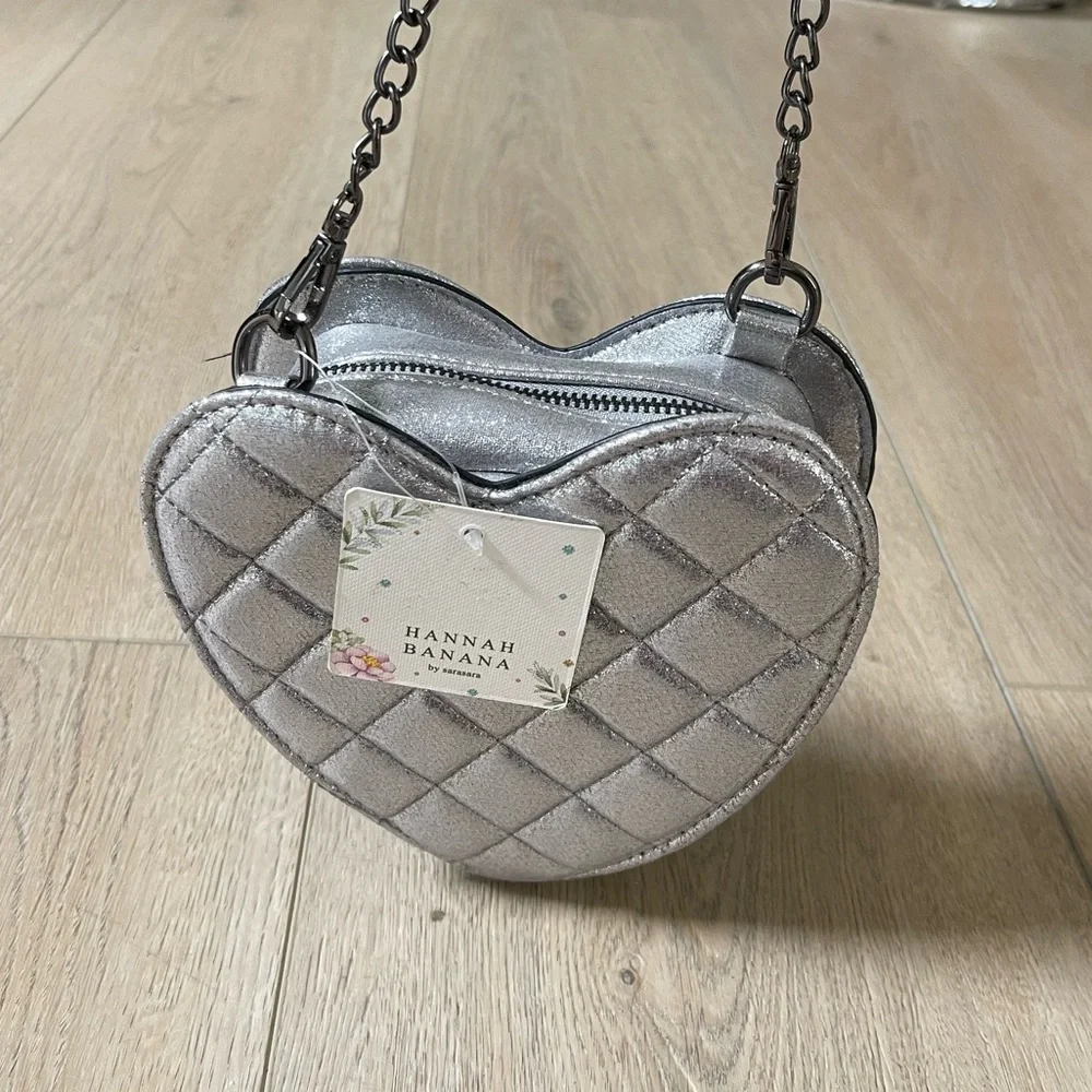 Hannah Banana Girls silver quilted heart purse